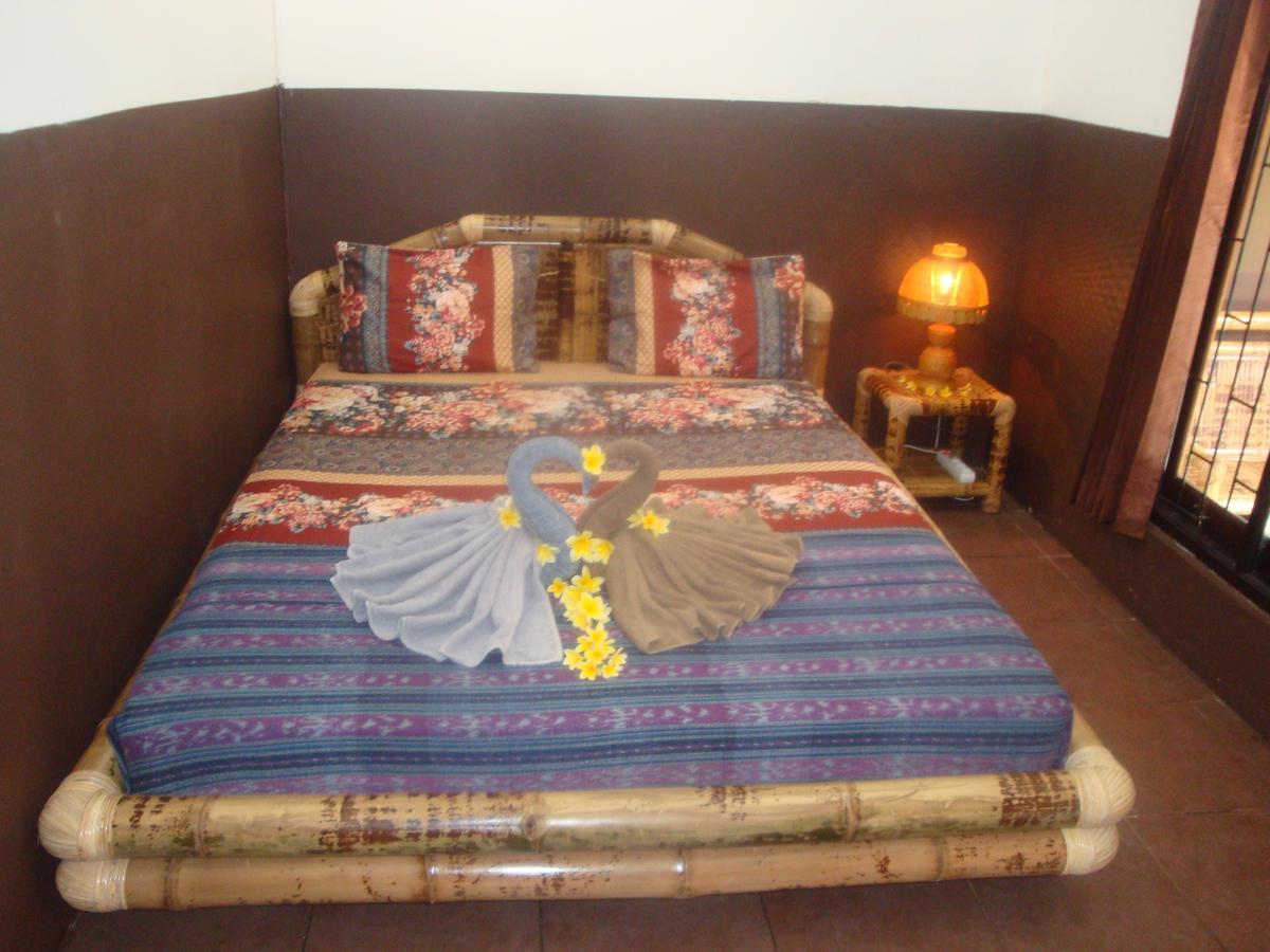 Relaxing Homestay Kuta  Екстер'єр фото